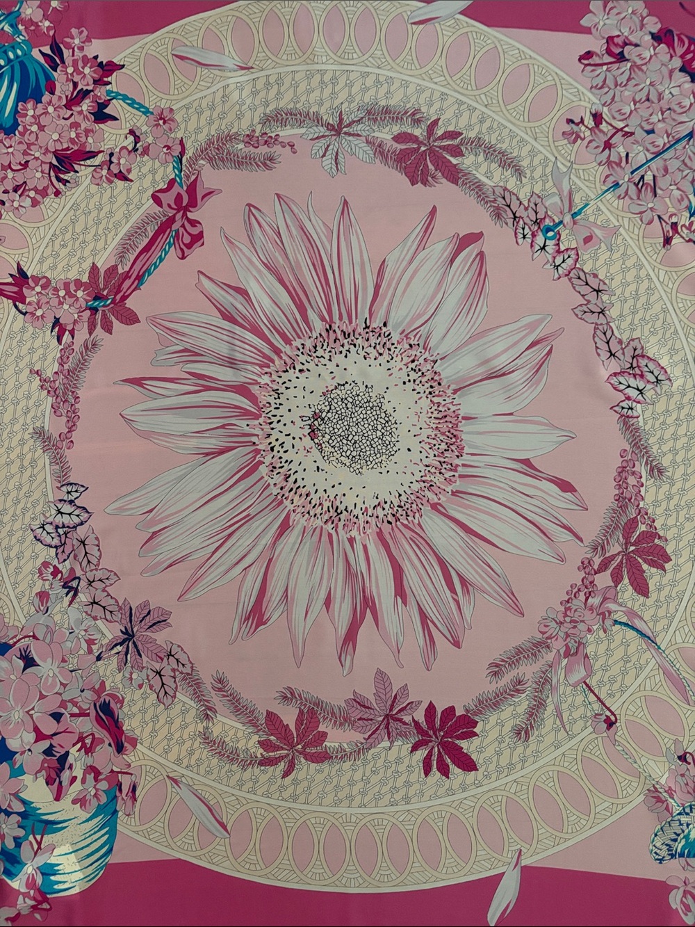 NWT Mulberry Sulk scarf 106cmx106xm - Picture 4 of 11